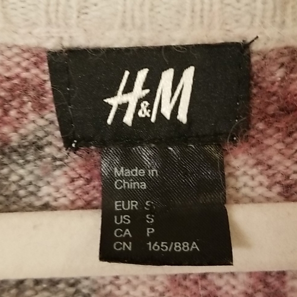 H&M Softest AngoraBlend Floral 3/4 Sleeve Sweater - Picture 2 of 14